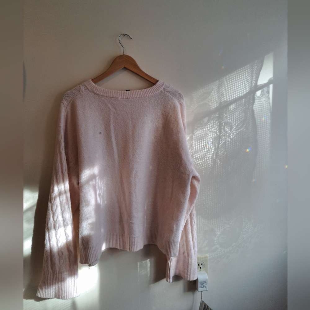 H&M Soft Pink Cable Knit Sweater - Picture 2 of 4
